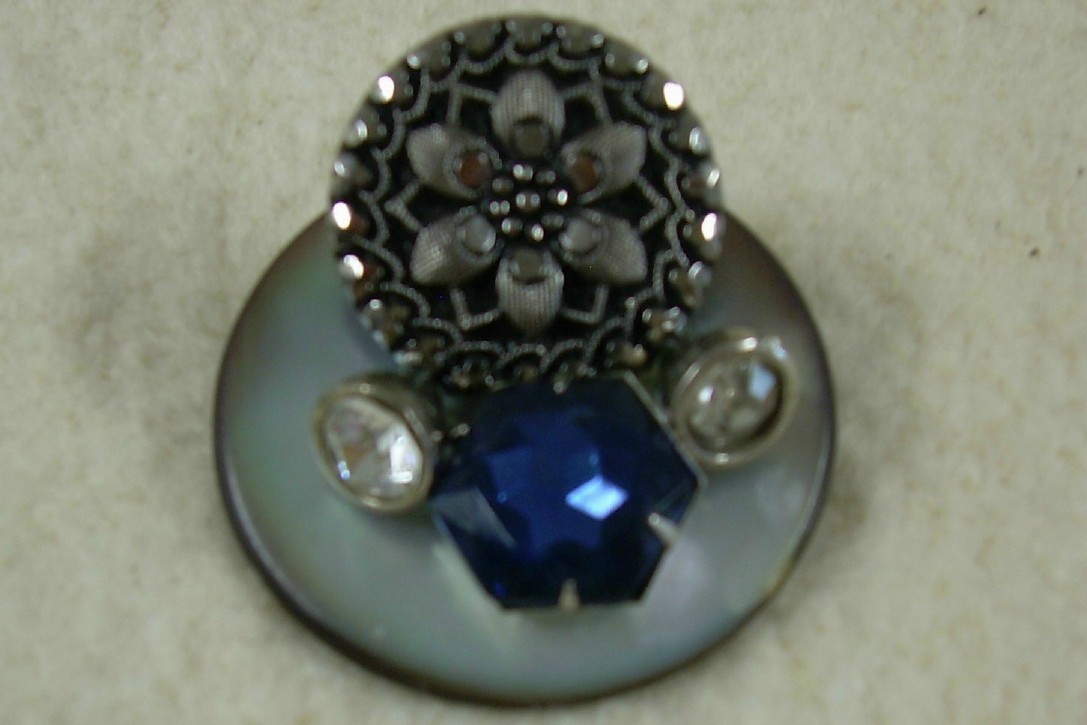 Button Brooch with Blue Glass Stone